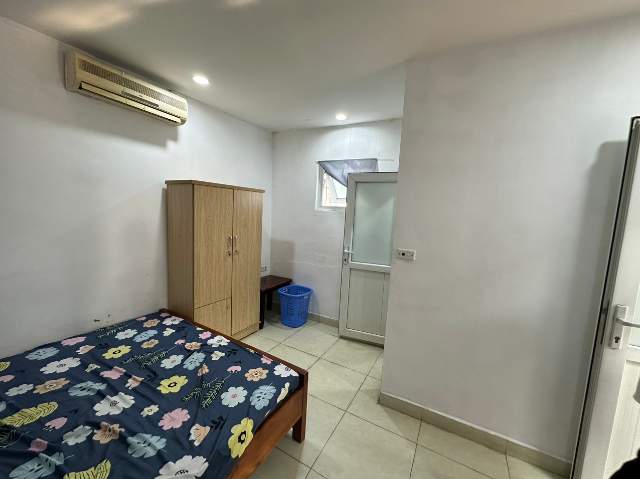 Võng Thị - Phòng 501, Tây Hồ - 2.700.000đ/tháng