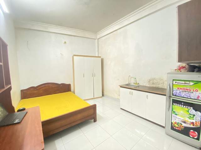 Trần Vỹ - Phòng 301, Cầu Giấy - 3.700.000đ/tháng